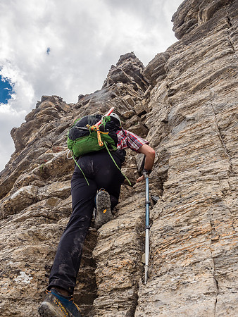 Phil starts up the bottom of the crux crack.