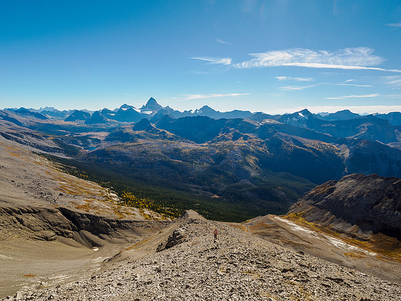 Descending the easy south face of Nasswald.