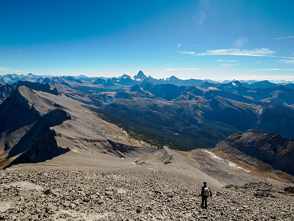 Descending the easy south face of Nasswald.