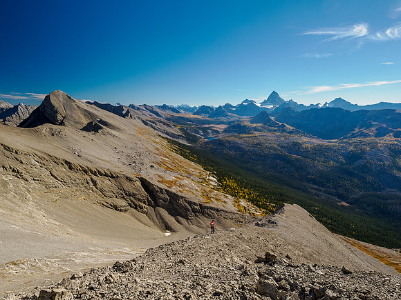 Descending the easy south face of Nasswald.