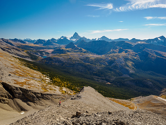 Descending the easy south face of Nasswald.