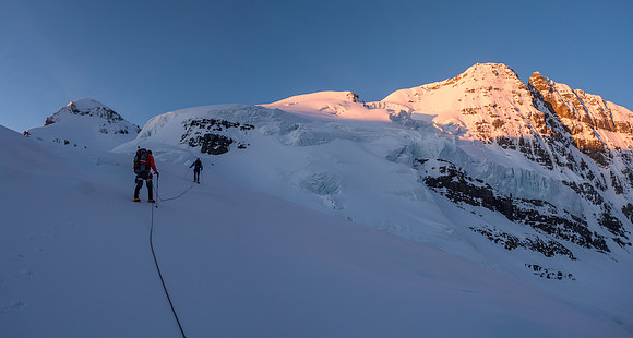 Forbes is finally in sight (L) with signs of blowing snow at it's summit. Rosita lit up with alpenglow at right.
