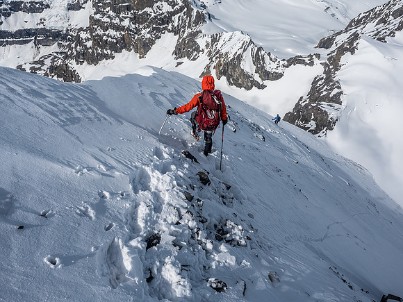 Descending to the top of the arete.