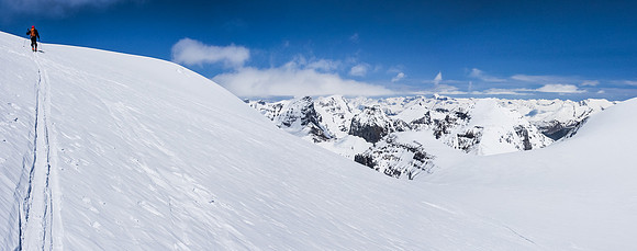 Panorama from the re-ascent of Stutfield Peak with Mount Cromwell at right.