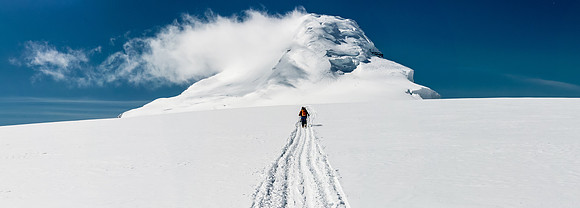 The weather is perfect as we start our approach to Mount Columbia.