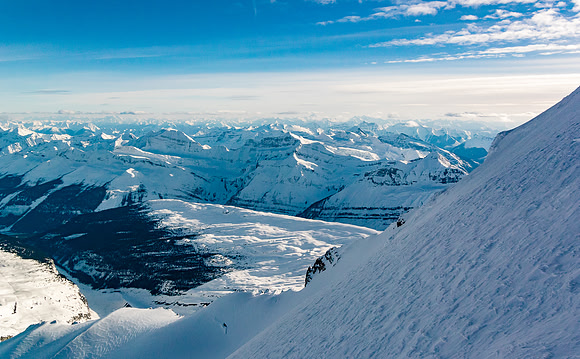 Looking over the King Edward approach meadows at lower center with some of the Chess Group peaks beyond.