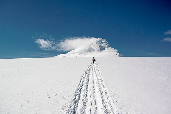 The weather is perfect as we start our approach to Mount Columbia.