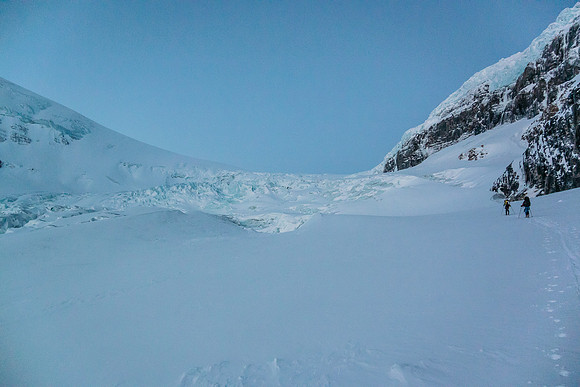 Good coverage as we start up skier's right on the lower icefall - note the seracs coming off Snow Dome high on the right.
