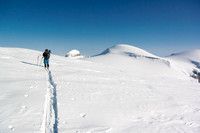 Skinning towards the Stutfield Col.