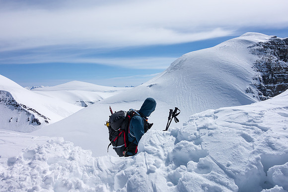 Anton prepares to descend the east face. Unknown to him at this time, the area just above his head on South Twin's north ridge would be his prison in less than an hour.