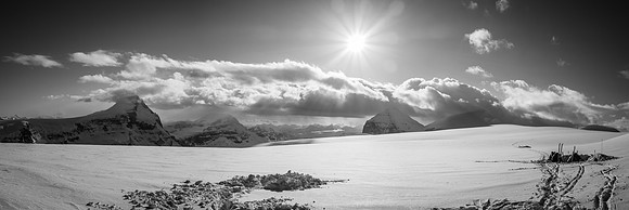 A very warm sun beats down on the ice fields. This is as cloudy as it got the whole weekend.
