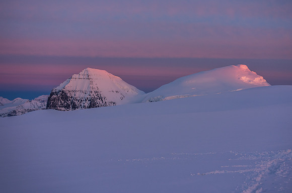 Sunrise over the Twins.