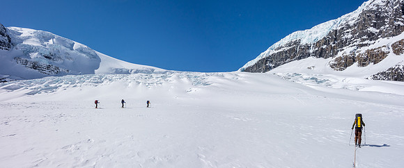We quickly passed the group at left who turned back from the serac zone and went the other way through the crevasse fields at left.