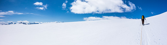 Out of the shallow draw - it is very warm and bright on the ice fields today!