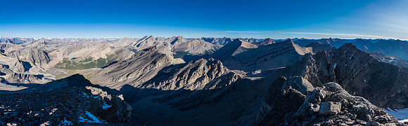 Middle Brother and Dip Slope Mountain at right and Willingdon at distant center.