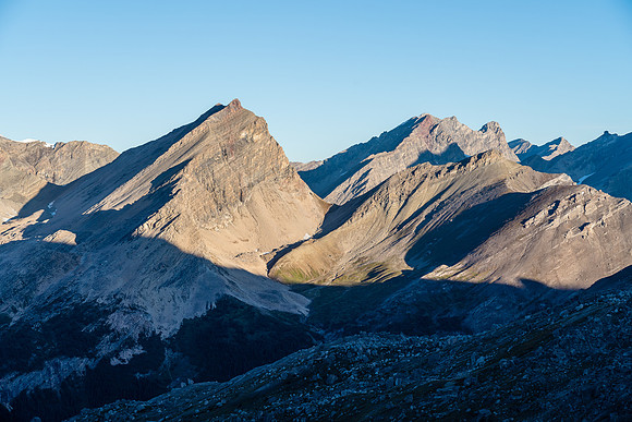 Unnamed outliers of Devon Mountain.
