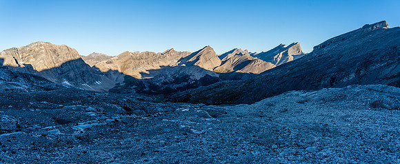 Views back down our approach to the glacier.