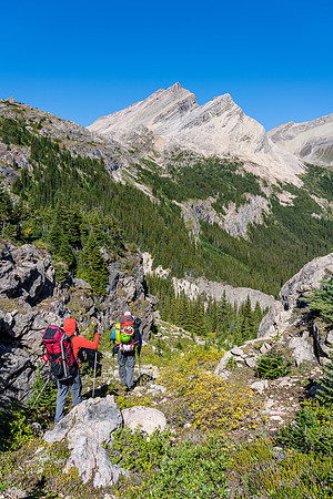 Descending into the valley north of our Deluc bivy site.