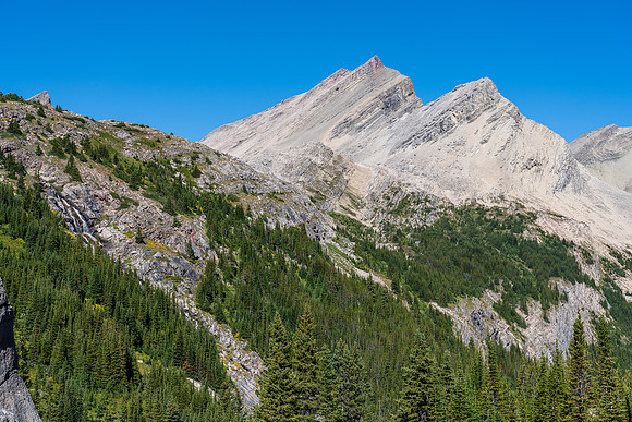 SE outliers of Devon Mountain as we descend into the valley north of our Deluc bivy site.