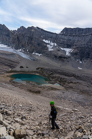 Descending scree on Dip Slope Mountain.