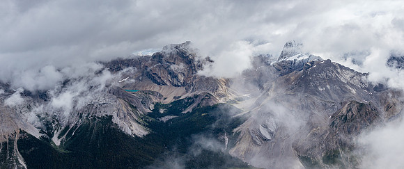 "Little" Cataract at center with Cataract Peak to its right. Three Brothers Lake visible.