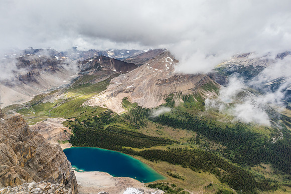 North Molar Pass, The Fang and Molarstone rise over the upper Fish Lake.