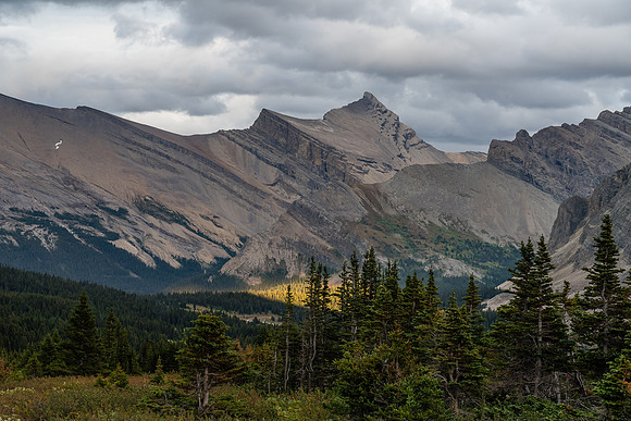 Views back down the Clearwater Trail to Dip Slope Mountain.