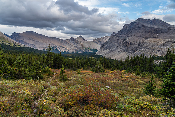 Views back down the Clearwater Trail to Dip Slope Mountain.