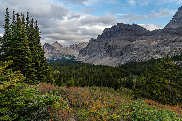 Views back down the Clearwater Trail to Dip Slope Mountain.