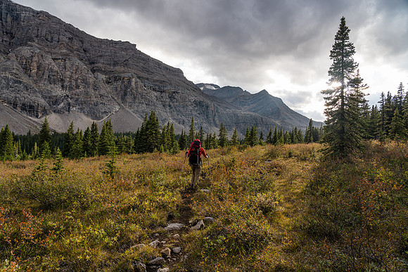 Hiking up the Clearwater Trail to Devon Lakes and Clearwater Pass.