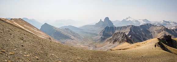 Descending the SW ridge of Minnow Peak.