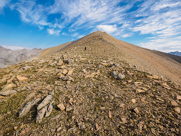 Ascending the south ridge of Whiskey Papa.