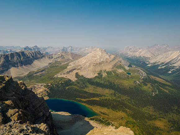 Views over Fish Lake to Molarstone and North Molar Pass.