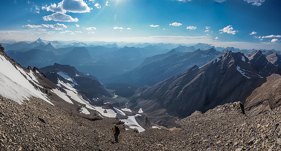 A very fast and enjoyable scree run down the upper scree bench.