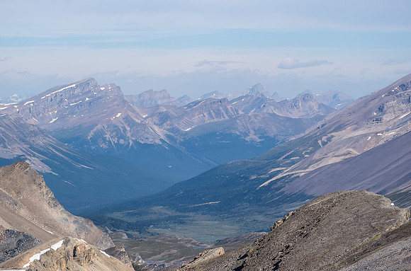 Looking far off down the Siffleur River Valley to the north.