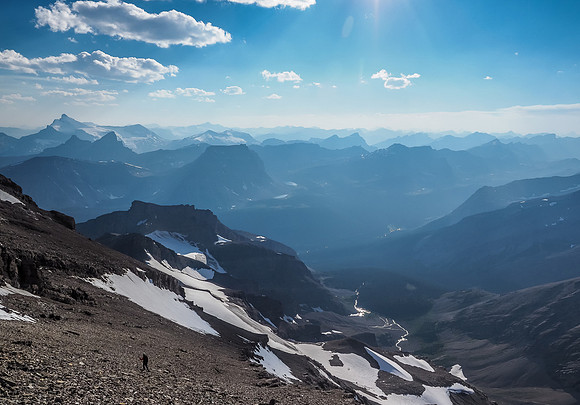 A very fast and enjoyable scree run down the upper scree bench.