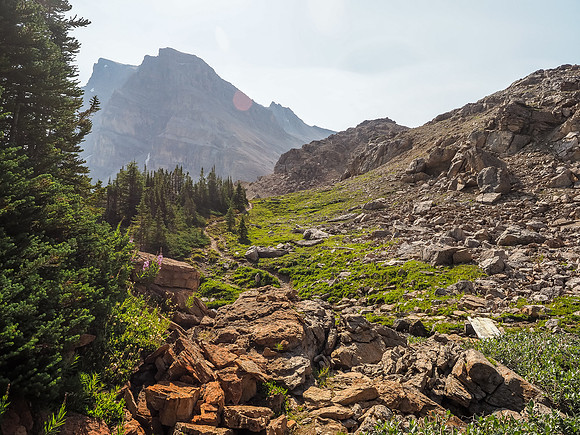 The trail above Fish Lakes.