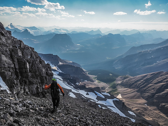 Heading down the upper bench above the snow field and above the "proper" scree bench.