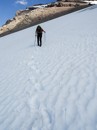 On ascent we utilized the glacier until running into some crevasses.