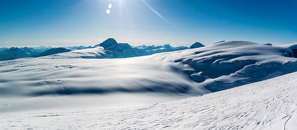 More late afternoon panoramas of the icefields looking like an ocean beneath us. Columbia, South Twin and Snow Dome clearly visible L to R.