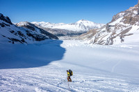 Skiing down, roped, is a PITA but it's necessary when the conditions are thin or dicey.