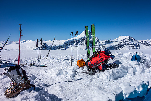 Time to pack up camp. Another glorious blue bird day!
