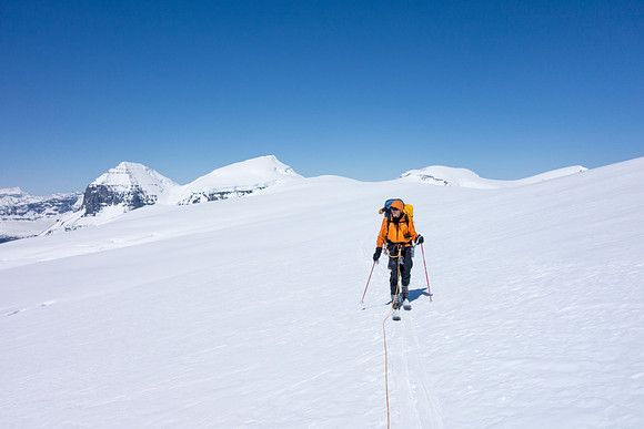 Another incredible day on the ice fields. JW with the Twins and Stuts behind him.