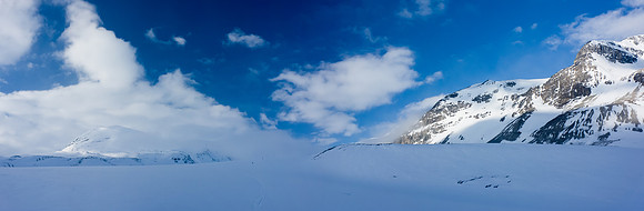The clouds clear as we descend the Saskatchewan Glacier.