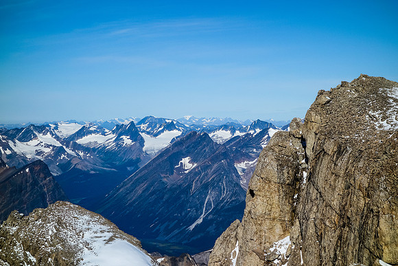 Looking over the difficult looking north ridge. The 5.7 chockstone route visible in a steep crack.