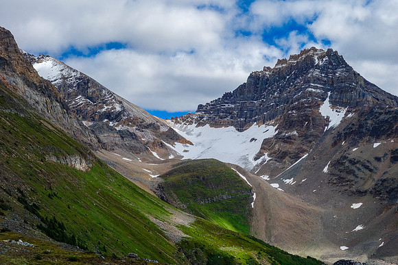 This is the painful side-hill traverse that brings you under the final headwall to access the SW bowl / face of Fryatt.