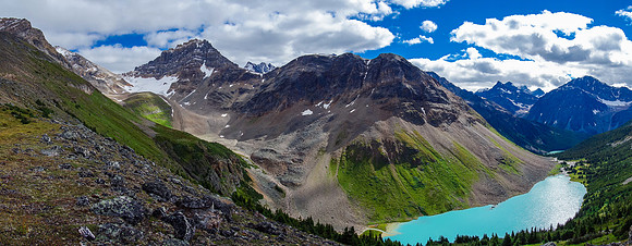 Upper Divergence Lake with our traverse visible at left here.