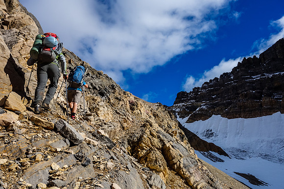 Breaking through the headwall beneath the upper bivy.