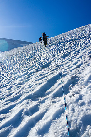 Starting up the glacier.