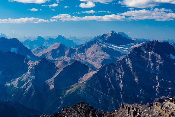 Mount Fryatt with Edith Cavell just behind.